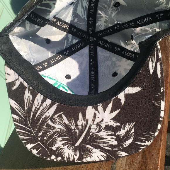 Double Portion Supply Hawaii snap cap - Picture 5 of 9